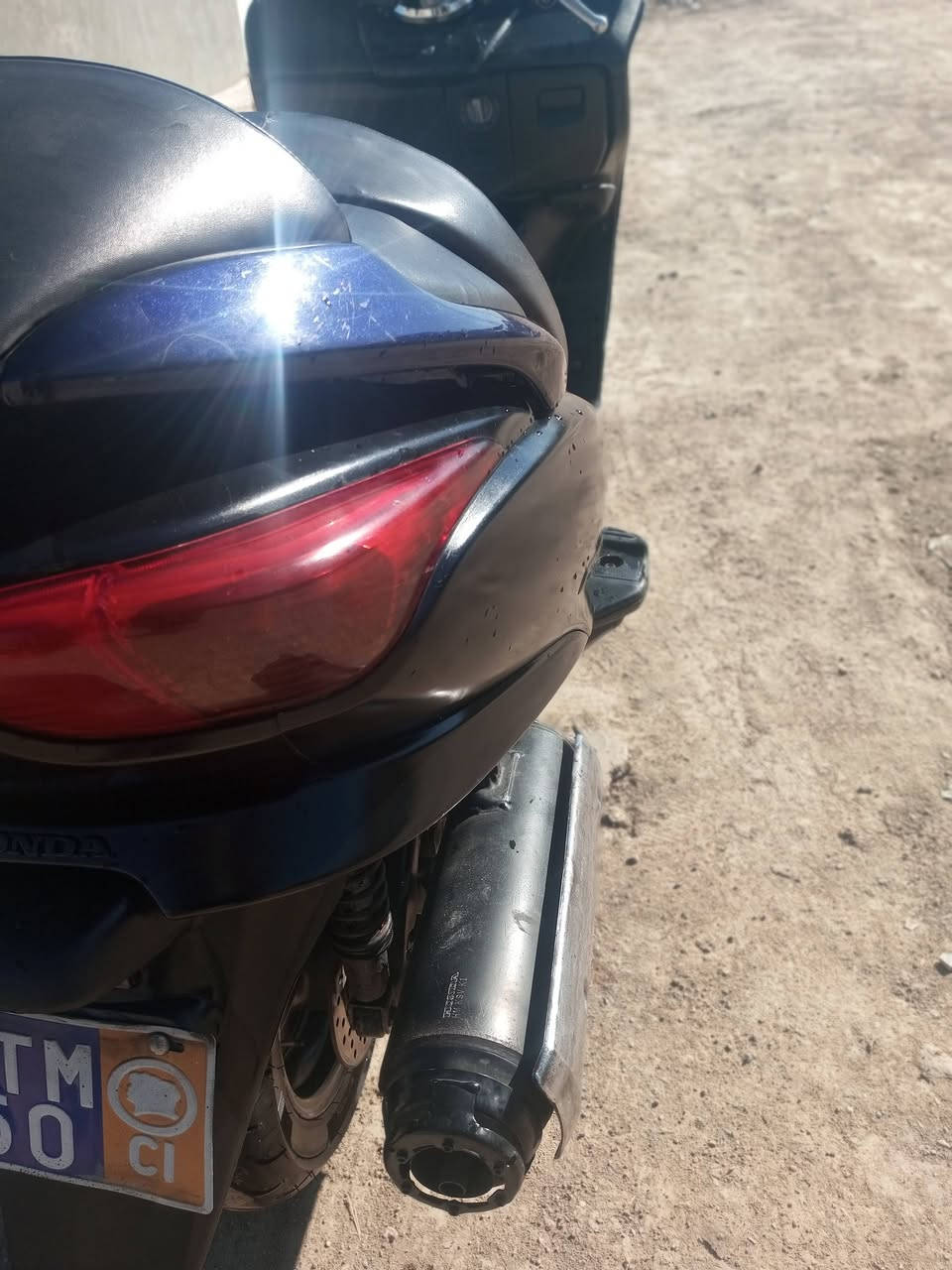 سلام عليكم فورزه 08 للبيع
العنوان.. الديونيه قضاء الشنافيه
العنوان.+***********
السعر .800 وبيهة مجال 
ونواقص الدراجه ينزل من السعر
