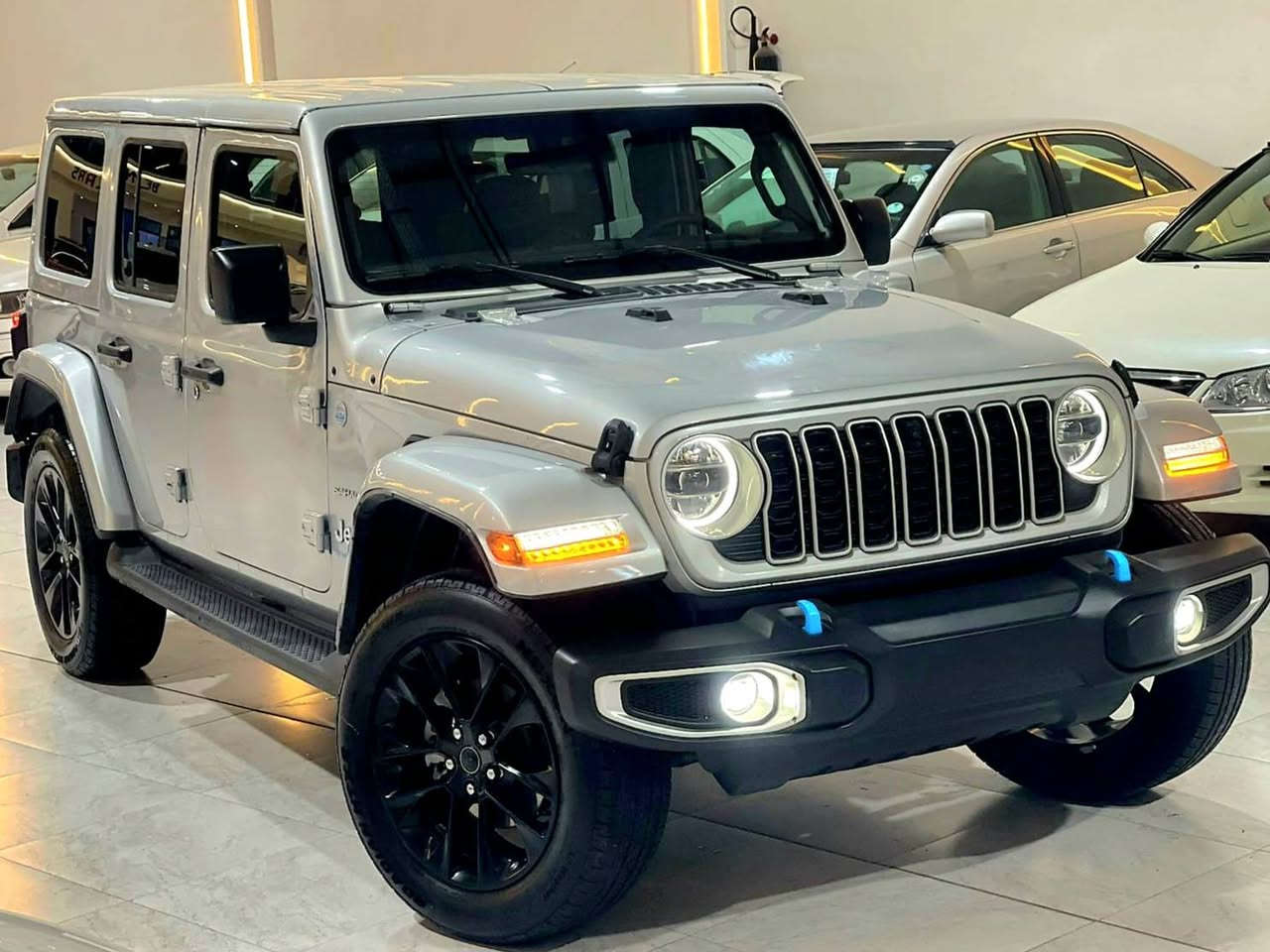 ســـــلام عـــلـیکم
Jeep Wrangler Sahara 4Xe 2024 wait 2.0L 4
جیب رانکلەر( Sahara( 2024 شکل جدید 
سیارە { هایبرد _ کهربای _ بنزین } 
سیارە فول فول 1/1 
سعر: [ 255 $ ]وەرەقە  بیها مجال 
سیارە بیها بابین مبدل بلاد
 نفسل لون بدون سبوغ
مکان یسخیر سبغ
 بجم خلف کبس 
بدون ارباک
مواسفات سیارە Sahara 
مواصفات سیارە ⬇
بسمە 
شاشە جبیر 
کوشنات جلد 
کوشن کهربای
کشین هیتر 
سترین هیتر 
لایت لید و زینون بلادی
بکلایت لید
کامیرە امامی و خلفی 
فورویل AWD
مرایە رادار 
کیج الکترونی
تحکمات سترین 
بلاک توپ 
بعد بیها هوای مواسفات 
عنوان اربیل داخل معارض
*********** کورک فقط 
*********** واتساب - فایبر أربيل, العراق


**إذا كنت صاحب هذا الإعلان وتريد حذفه لأي سبب، رجاءا أرسل رسالة إلى الدعم الفني**