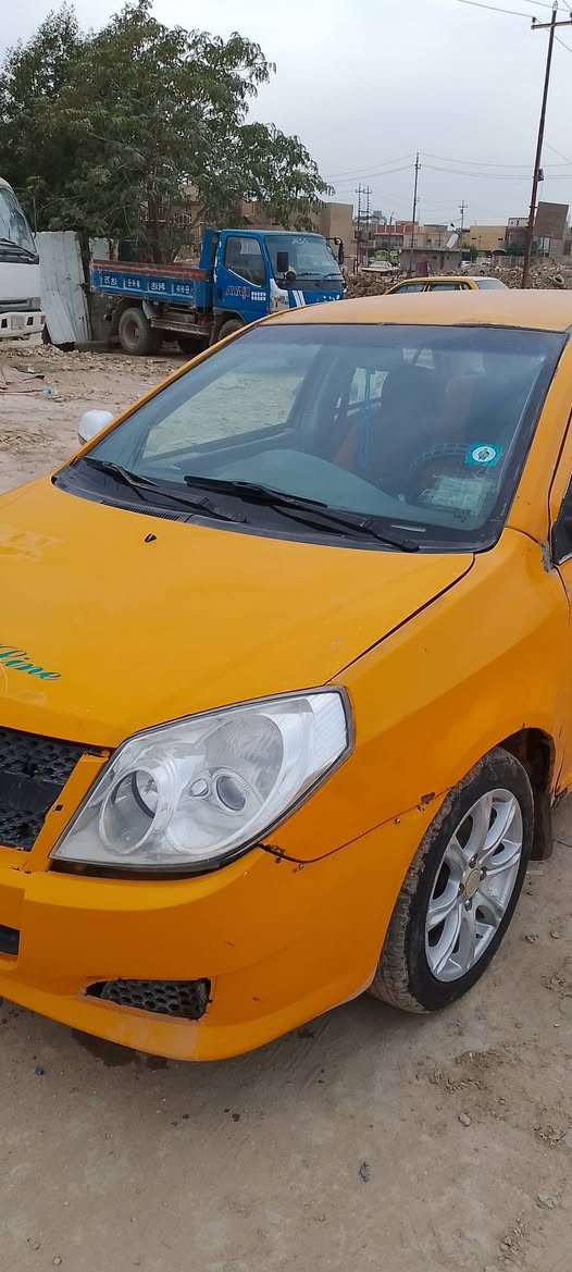 السلام عليكم سياره جيلي ام كي 11صفره رقم كربلاء مالكها طوريج سنويه 28 مصفره هيئة غرامات مكانها بابل كهرباء محرك كير زينات السعر 20وبيها مجال موبايل ***********
