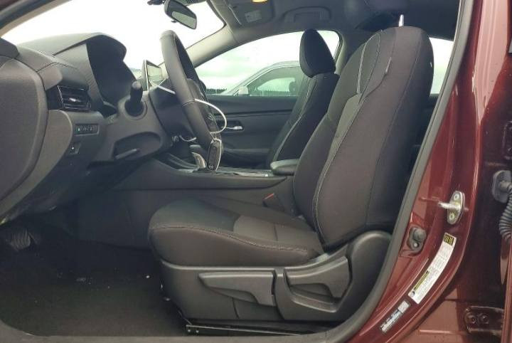 للبيع نيسان سنترا 2025 sv
 الحادث موضح في الصور تعمل وتسير 
سيارة ماشيه 12 الف ميل فقط
سعر عدا مبلغ الشحن 67$

 السعر واصل العقبة الاردن 87$ على وضعها 

 ملاحظة مدة الوصول ٥٠ يوم 

للاستفسار الاتصال / ***********
