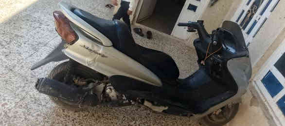 ماجسته اوراق كامله
البيع  350  نضيفه
رقم ***********
