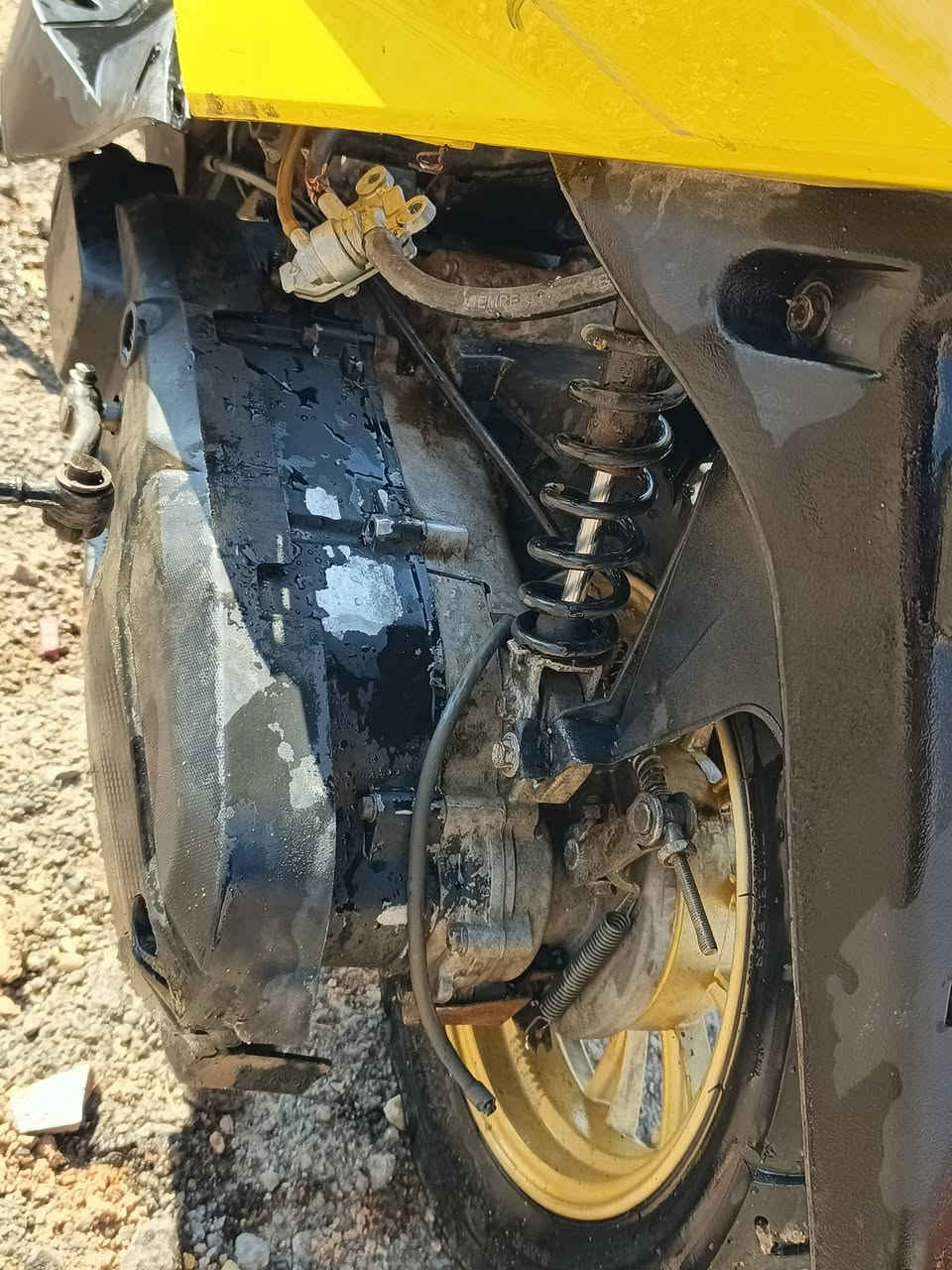 دراجه سكنس للبيع موديل 2023محرك مفتوح +تشتغل سلف وهندر شغالات +كهربائيات شغالات مكاني #ديوانيه السعر  225 وبيها مجال
رقم الهاتف ***********
