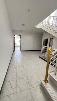 حي ميسان قطاع 84 • ١٢٥م • ٣ غرف