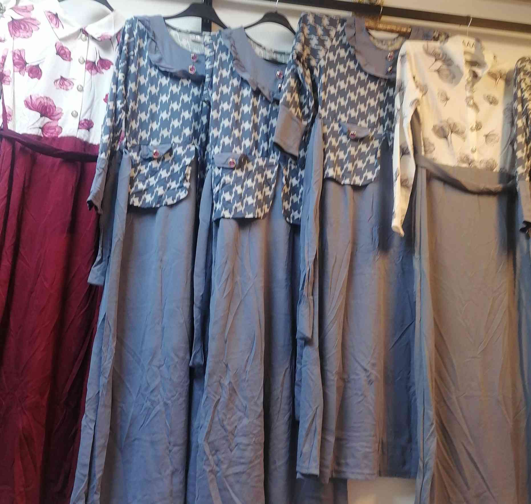 اللهم صل على محمد وآل محمد 
فستان نسائي الدرزن ب27000

الدرزن مشكل
يجي ويا حزام
للطلب والاستفسار خاص او ترك تعليق


**إذا كنت صاحب هذا الإعلان وتريد حذفه لأي سبب، رجاءا أرسل رسالة إلى الدعم الفني**