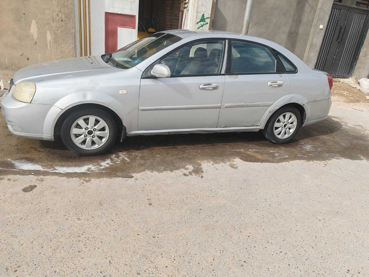 السلام عليكم
خوان للبيع سياره مال بيت اكفلك ضربه شواصي وهذا الكشر كدامك عوزه تعمير خياسات مكاني ديوانيه وبسمنه
تريد تشتري تصل ***********
$60وبيه مجال تعال وتدلل🙏
