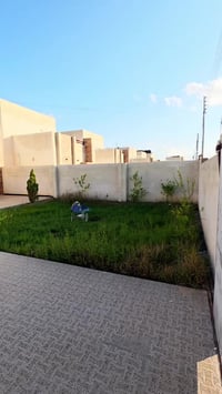 مجمع الجوهرة • ٣٠٠م • ٤نوم