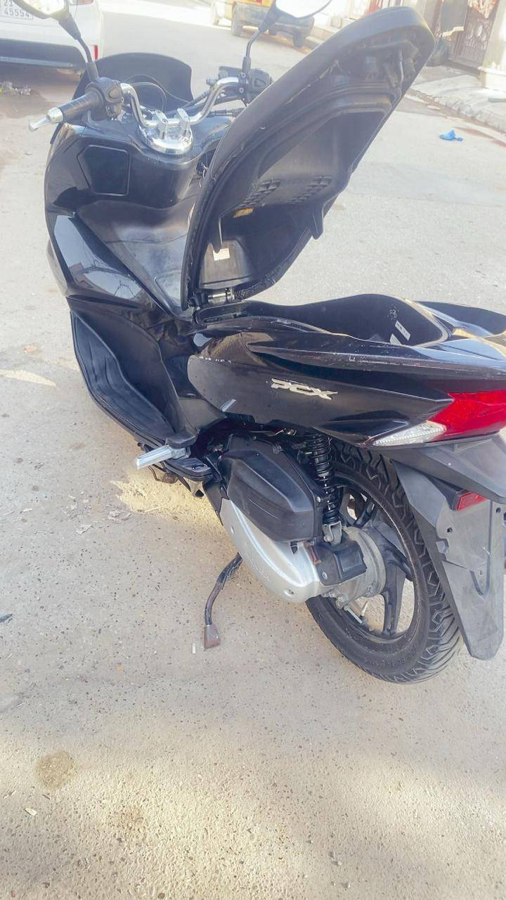 سلام عليكم دراجه للبيع psx جيل ثاني ياباني دراجه كلها شغاله المكان بغداد دوره ابو دشير الرقم ***********
