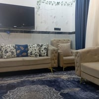 كنب • ١٠ مقاعد • نظيف