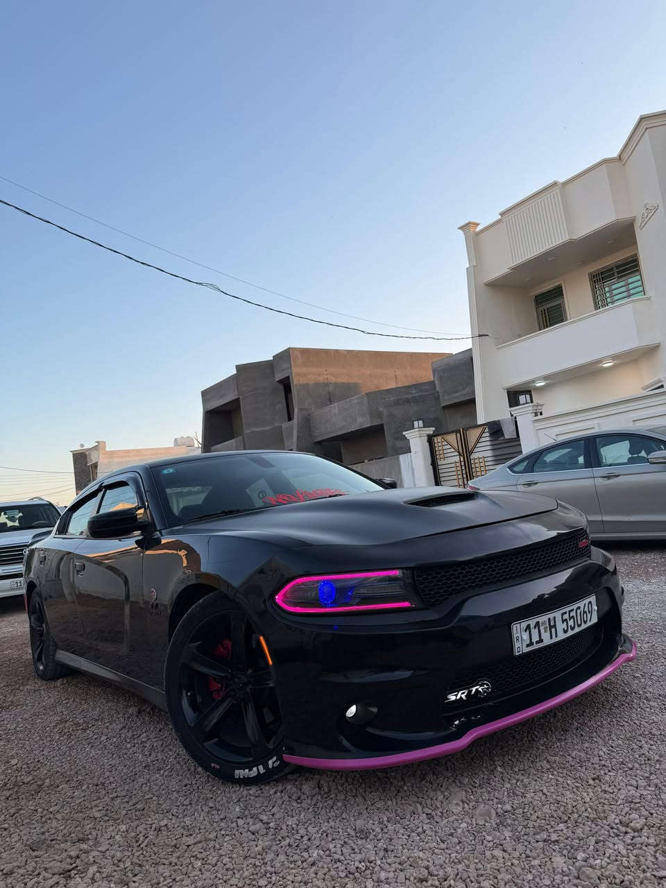 دوج چارجر للبيع  سعرها ب 170 ورقة وبيها مجال قليل RT محرك V8 5700 لون اسود موديل 2017 ماشية 105 قابل للزياده حدادية جديدة بالكامل وكالة بلكات جديدة عليها ادامة كاملة هيتر مري قلاب عليها برمجة من مصطفى ايكل رقم بغداد الدولي الجديد سنوية لل 29 سيارة بأسمي تحويل ثاني يوم 
رقم تلفوني للأستفسار واتساب ***********

السونار مرفق بالصور شوفه واتصل 

عنوان / بغداد الدورة
