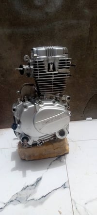 شباب مكينه ما مفتوحه للبيع شغال سلفه مكينه نضيفه وجديده شرط أشغل يمي أ...