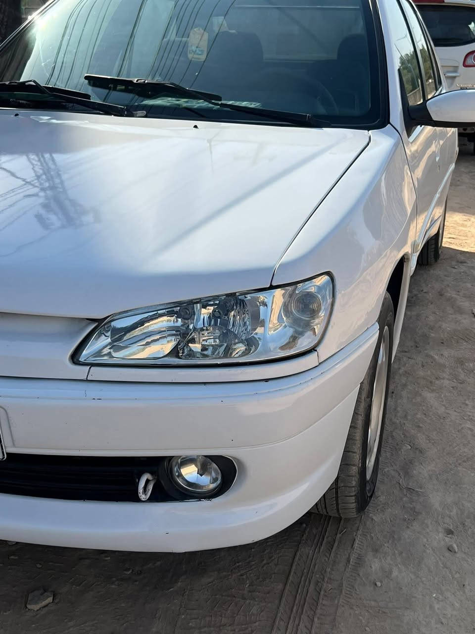 #بلادية_مؤسسة
بيجو 306 ابيض موديل 2001
رقم بغداد انگليزي وهزة جديد والسنوية بأسمي 
ماشية ٢٠٠ الف 
السيارة كلش حلوه 
غرفة جديدة والبدي لاضربه ولامعجون ولا خياس بلادية السيارة بيها صبغ بنيد وجاملغ خلفي اثر جراد وبيها سونار يوضح
گير _ مكينة _صدر _تبريد جاهز_كهربائيات كلها لووك والضفيره ماملعوب بيها
محرك لاتنقيص ولاتبخير ولاحماوة
باتري جديد .. تايرات جدد .. نوزلات بلكات فيتبم منظومة البنزين جديده ومنظمة المي ادامة كامله ..
(السيارة ماعايزة اي شي) 
العنوان/ الاعظمية/سبع ابكار
السعر 55 $
للاستفسار ***********
