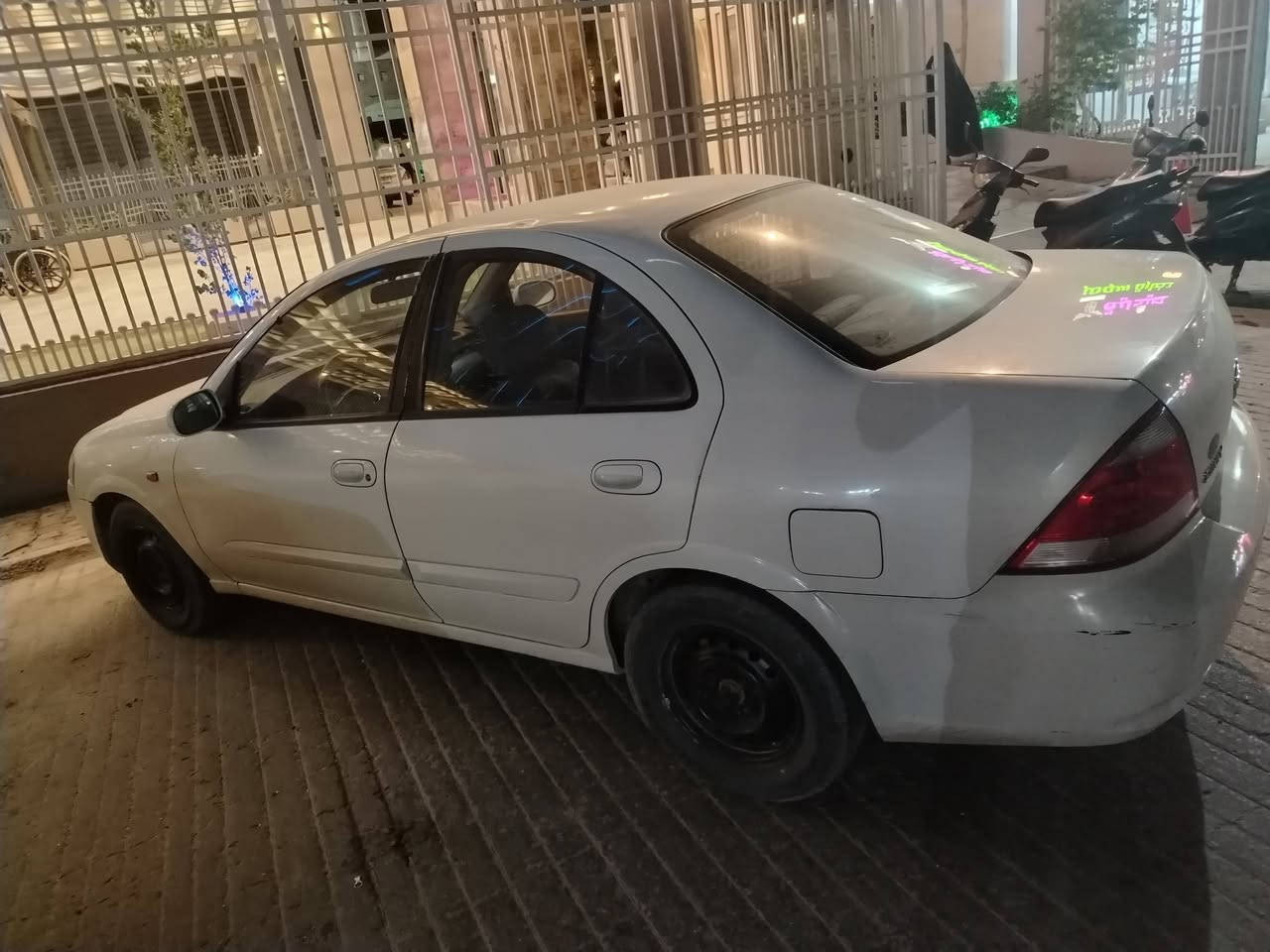 نيسان ٢٠٠٩ بدي كوري قطعتين بدون داخل رقم بغداد دولي ***********
