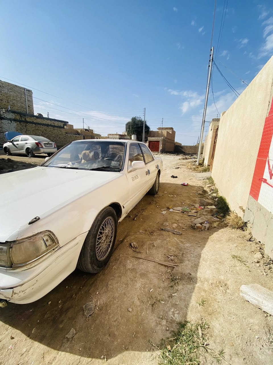 السلام عليكم كرسته مسطرة 91 مكينه وكير ونجي رقم انكيليزي بأسمي السيارة نضيفه دواخل كلش نضيفة كهربائيات كلها شغاله تبريد شغال مكاني سوق الشيوخ ***********
