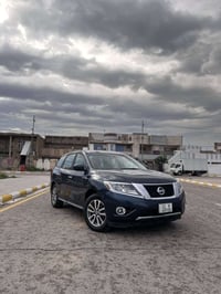 نيسان بافندر • ٢٠١٣ • بدون دواخل