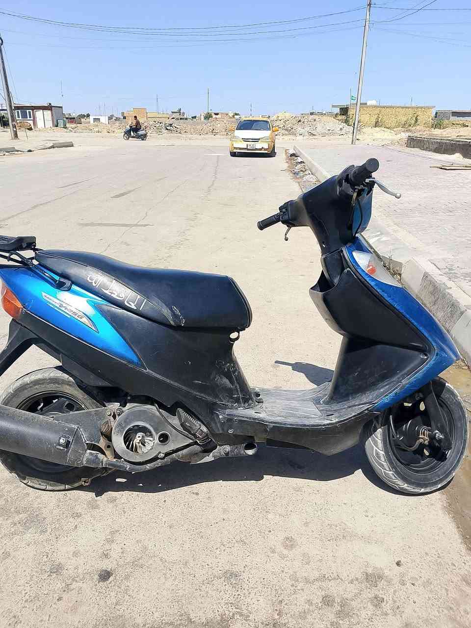 دراجه ادرس ياباني قديم السعر 275 وبيه مجال قليل موبايل *********** العنوان كوت النوار
