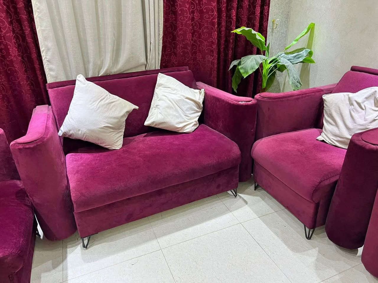 #بيع_سريع📌👇🏻
تخم عراقي 10 مقاعد نظيف مثل الصور💯
العنوان #بغداد_الغزالية📍للمزيد مراسلتي✅👍🏻


**إذا كنت صاحب هذا الإعلان وتريد حذفه لأي سبب، رجاءا أرسل رسالة إلى الدعم الفني**