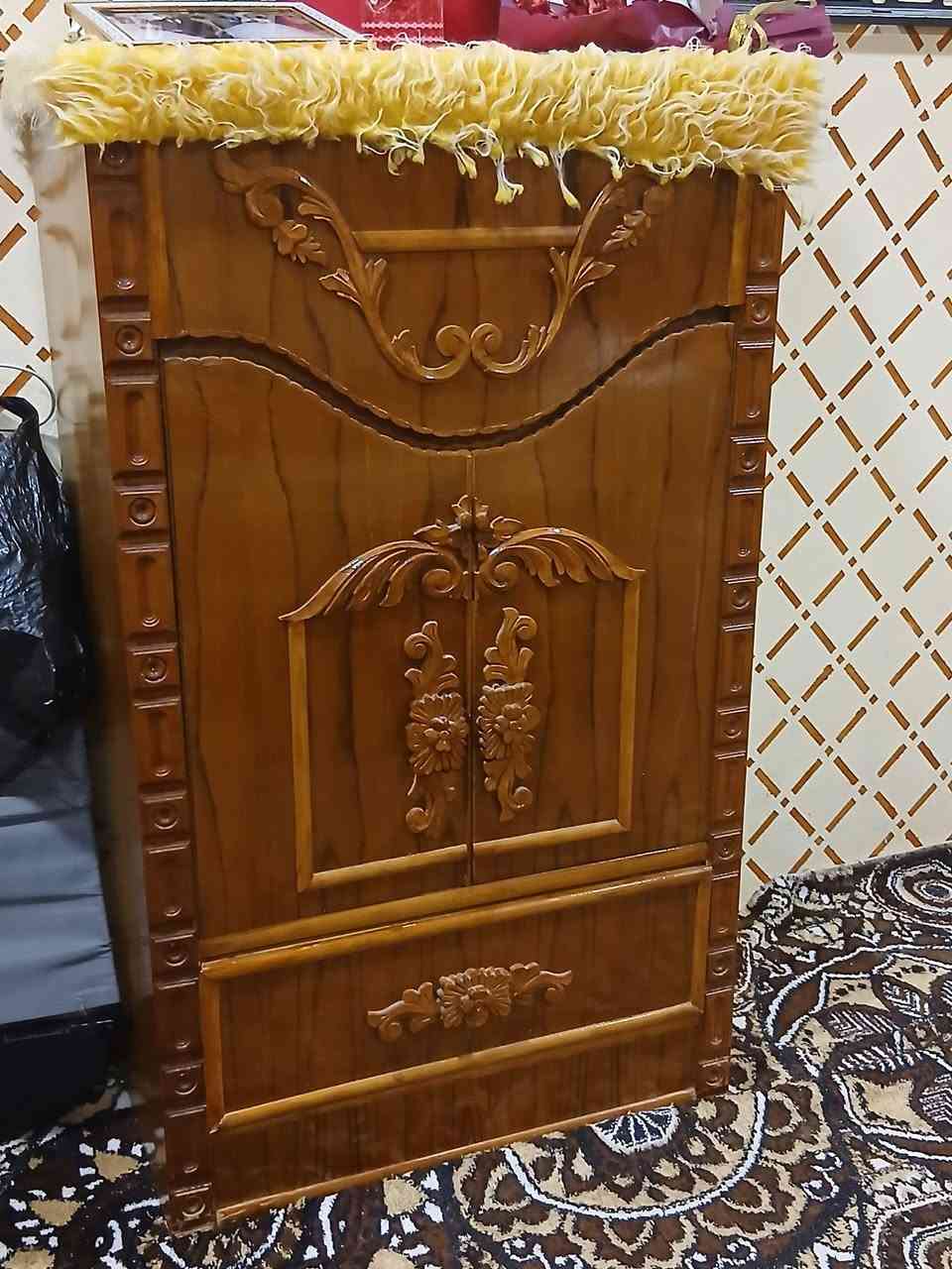 غرفة خشاب عراقي ثقيل فصال نظافة ١٠٠% السعر ٩٠٠ قفل 🔐 عنوان موصل الجديدة ***********
