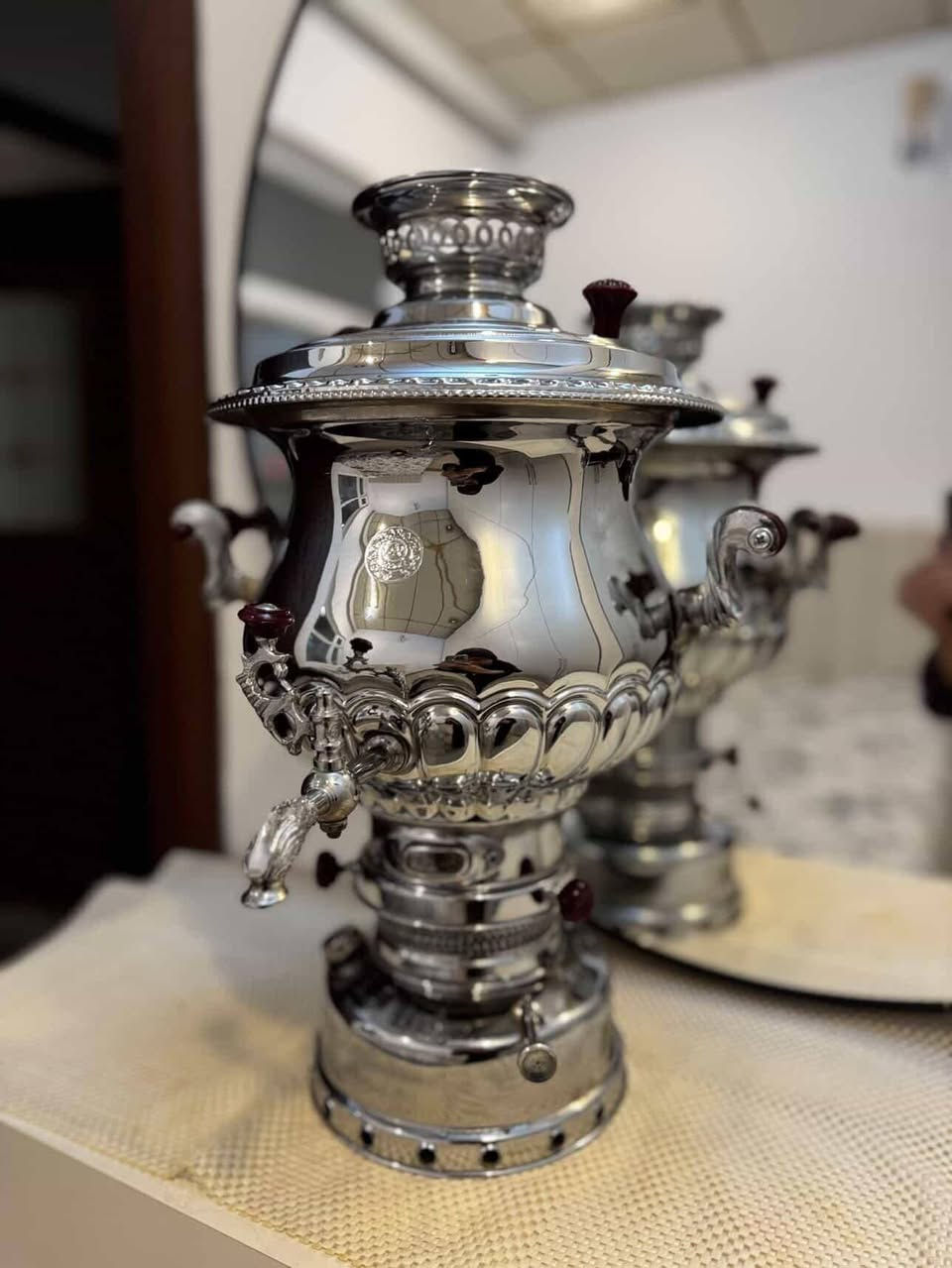 سەماوەر بۆ فرۆشتن
وەجبەی کۆنە
ستیلی ئەسڵە
بەنەوت کاردەکات
زۆری پێدراوە پێشتر

75 هەزار

سلێمانی ، ابراهیم احمد💐
ئێوەش لەهەر شارێکن کاڵاکانتان بنێرن
فۆڵۆی ئێرە بکەن
ئێرە پەیجی دووەمە
پەیجە خێراکە
بازارێک بۆ حانمان دوو 💐


**إذا كنت صاحب هذا الإعلان وتريد حذفه لأي سبب، رجاءا أرسل رسالة إلى الدعم الفني**