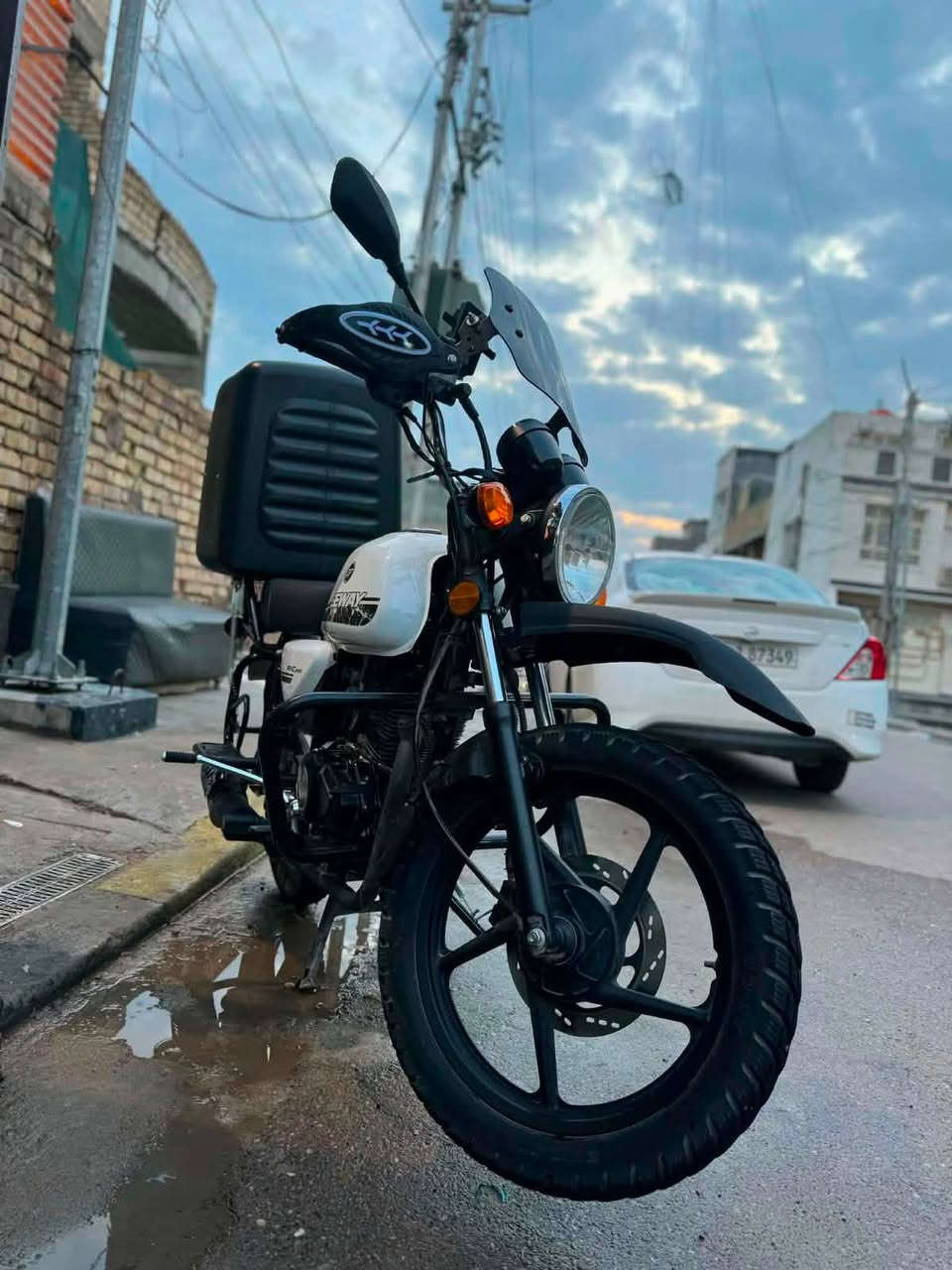 السلام عليكم دراجه RK 200 جبلي رقم اربيل باسمي دراجه ماشيه 17 الف مكان بغداد غزاليه ***********
