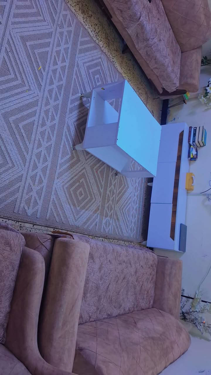 تخم ٨ مقاعد ب 100 
كاونتر ٣م ونص وسنك  .. الداخل  mdf والخارج hdf 
مع ملحق ب 450 
غرفة نوم تركي ٧ قطع ب 500 
ميز بلازما  ب 50 
طبلة وسطية 25 
سبلت 1طن انفيرتر  توسوت  ب100 
للاستفسار التواصل على الرقم ***********
