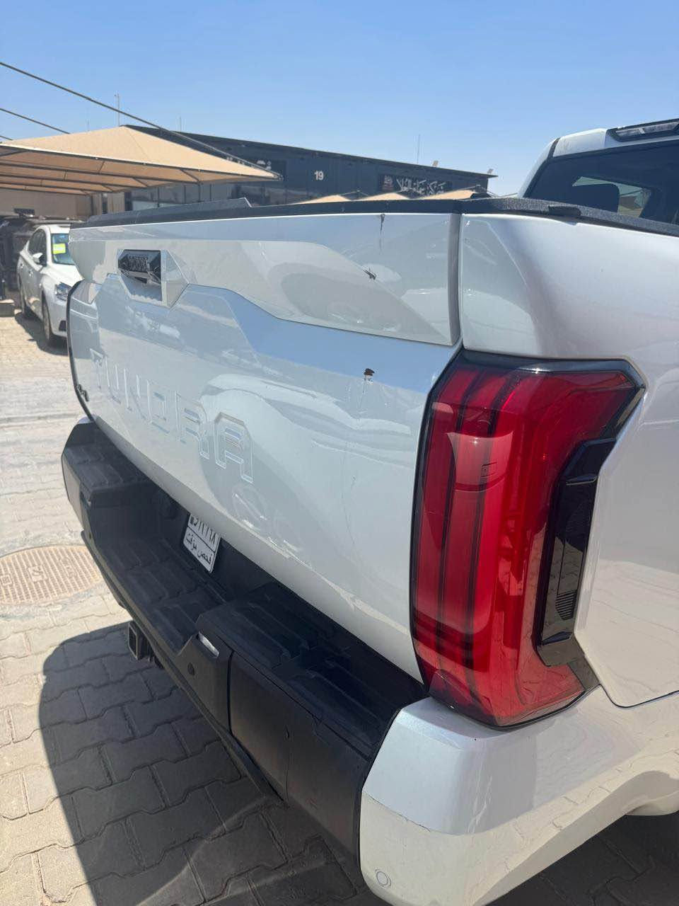 2024 Toyota Tundra Hybrid Limited

السلام عليكم 

تيوتا هايلاندر موديل 24 ماشيه 46 كليو متر فقط 

محرك 3500 هايبرد دخول جديد بدون رقم حادث 

السياره باب خلفي فقط مبدل السعر 44 الف وبيه 

مجال بيسط مكان السياره كربلاء المعارض الجديده 

الشركات للاستفسار على الرقم *********** حلة, بابل
