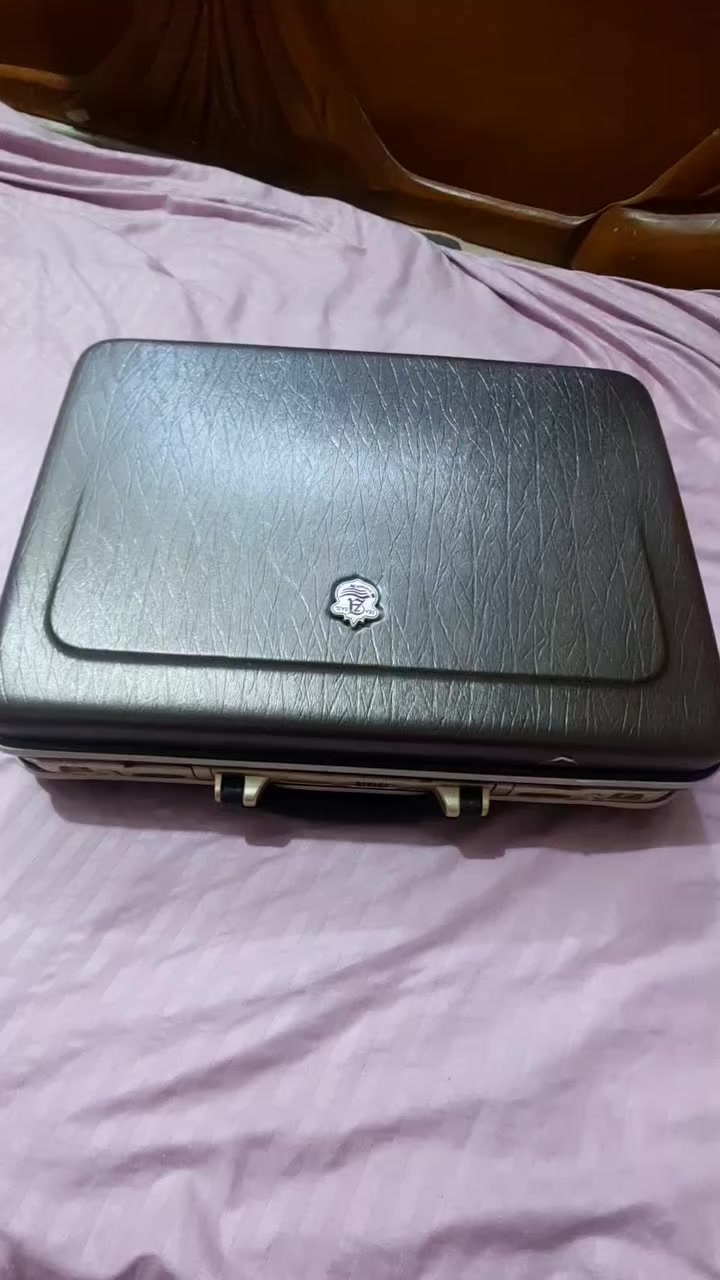 جنطه بهذا الشكل تنفع العده ستخدامات


**إذا كنت صاحب هذا الإعلان وتريد حذفه لأي سبب، رجاءا أرسل رسالة إلى الدعم الفني**