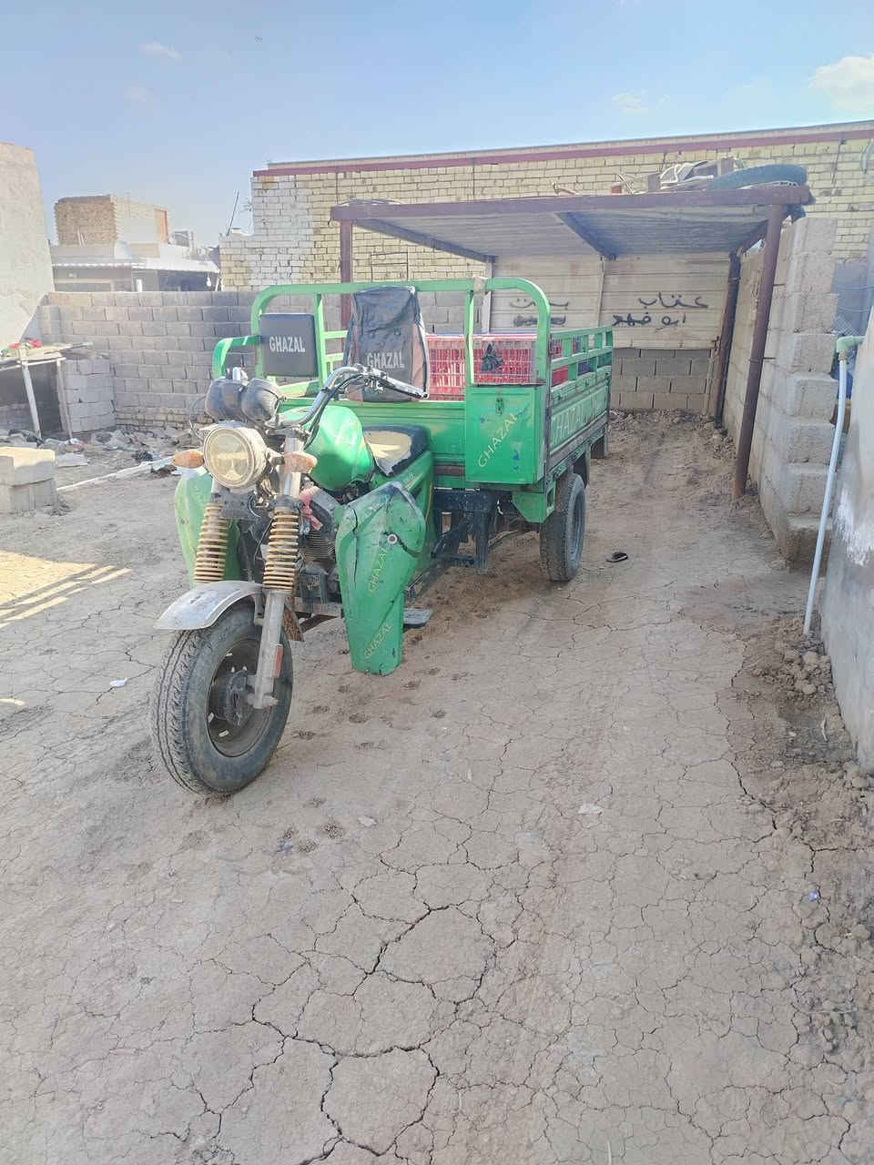 سلام عليكم  ستوته نوع غزال فحل
أوراق تخم تأير مال كيه
ستوته سعره مناسب الان متوازي على فلوس
***********
كوت  حي المنتظر
