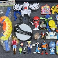 مجسمات وشخصيات • ٥٤ قطعة • توصيل بغداد