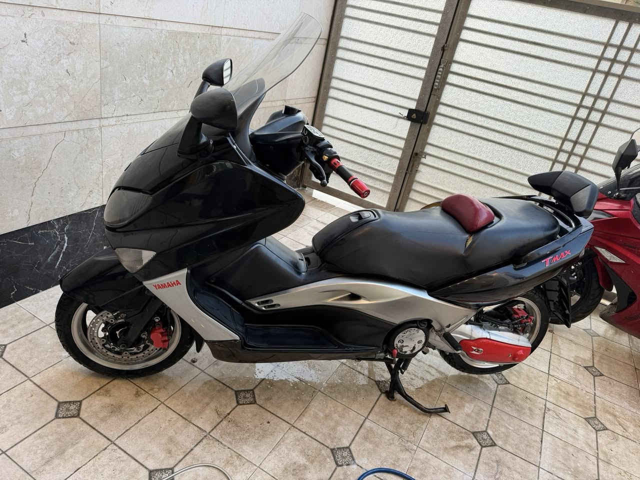 يا الله تي ماكس 8 مكفوله الدراجة نازله من كلشي وكلاشي
دشبول احمر نكره بكل وكت تاير جديد السعر 23 
***********
