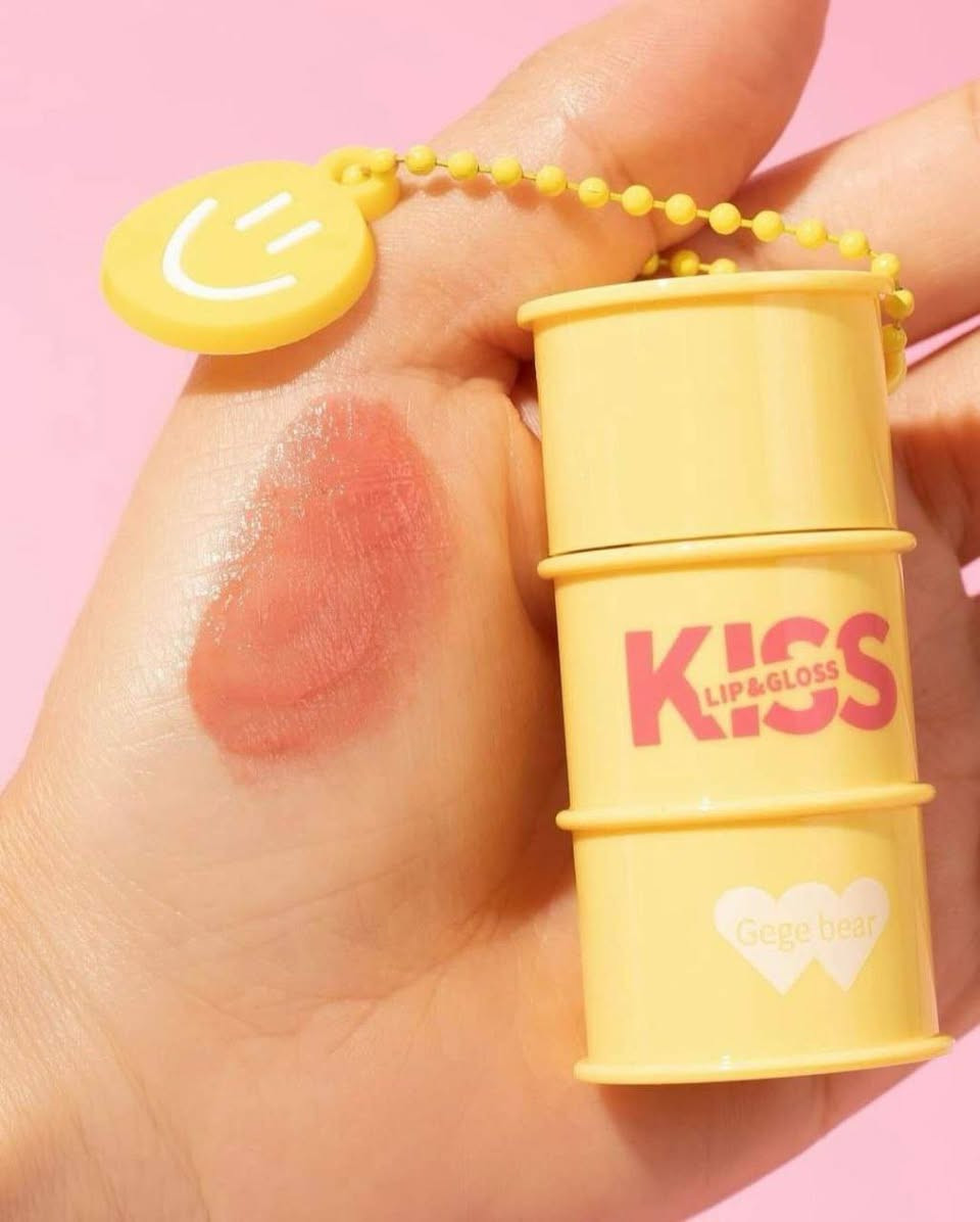 نزاكة كوريا وكذا😻
من كوكب كوريا وفرنا لكم 
تنت على شكل برميل GEGE BEAR 
 💋💋المدالية الاصدار 💯 
تنت البرميل الكورية🧸 😘💋
اتوفرت هيه الجديد الوان تجنن روعه مات الكورية الاصليةحمرة وهيه مدالية الوانهم كولش حلوه ونازكة ع شفه التنت البرميل  الكوريه 💋😍
✅ ملمس طيني غير متكتل ولا تنشف
✅ تنت الوان دافية تجنن
✅ تنت شكل دب كيوت 😋
✅ الوانهم كولش حلوه ونازكة
 ع شفه 👄😍
متوفر بثلاث الوان 
1_3_4

🚘يوجد خدمة توصيل لجميع محافظات العراق


**إذا كنت صاحب هذا الإعلان وتريد حذفه لأي سبب، رجاءا أرسل رسالة إلى الدعم الفني**