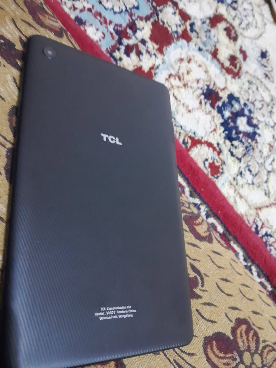 ايباد كما موضح في الصوره خوش ايباد يخبل  سعره ٥٠  وبي مجال ذاكرته ٣٢ المكان النجف الرقم ***********
