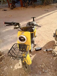 دراجة كهربائية • ٥ بطاريات كبار • كربلاء الولاية