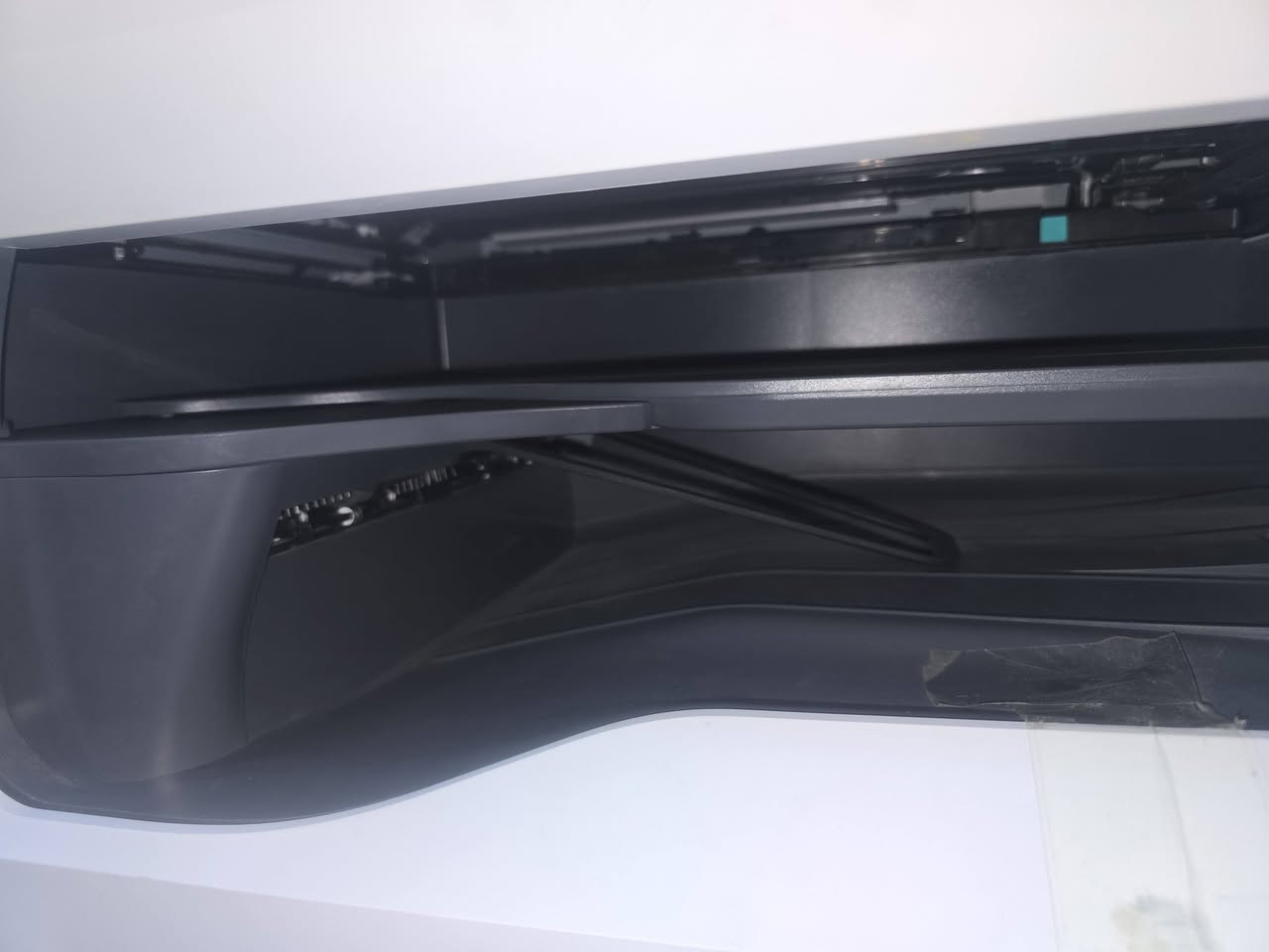 مستعملة فقط شهرين اخو الجديد 
HP E77660 طباعة، استنساخ، سكنر
المواصفات:
🔥سرعة عالية في الطباعة تصل إلى 50 صفحة ملون، أسود
🔥دوبلكس طباعة تلقائية على الوجهين 
🔥فيدر سكنر وجهين
🔥درج ورق يسع الى 500 ورقة 
🔥درج ورق متعدد الاغراض سعة 100  ورقة
🔥مقاس الورق: A3,A4,A5
🔥شاشة  تعمل باللمس قياس 20.3 سم
🔥منفذ USB سريع 
🔥منفذ شبكة LAN
🔥دقة الطباعة تصل إلى 2400×1200
🔥منظومة حبر مستمر لكل


**إذا كنت صاحب هذا الإعلان وتريد حذفه لأي سبب، رجاءا أرسل رسالة إلى الدعم الفني**