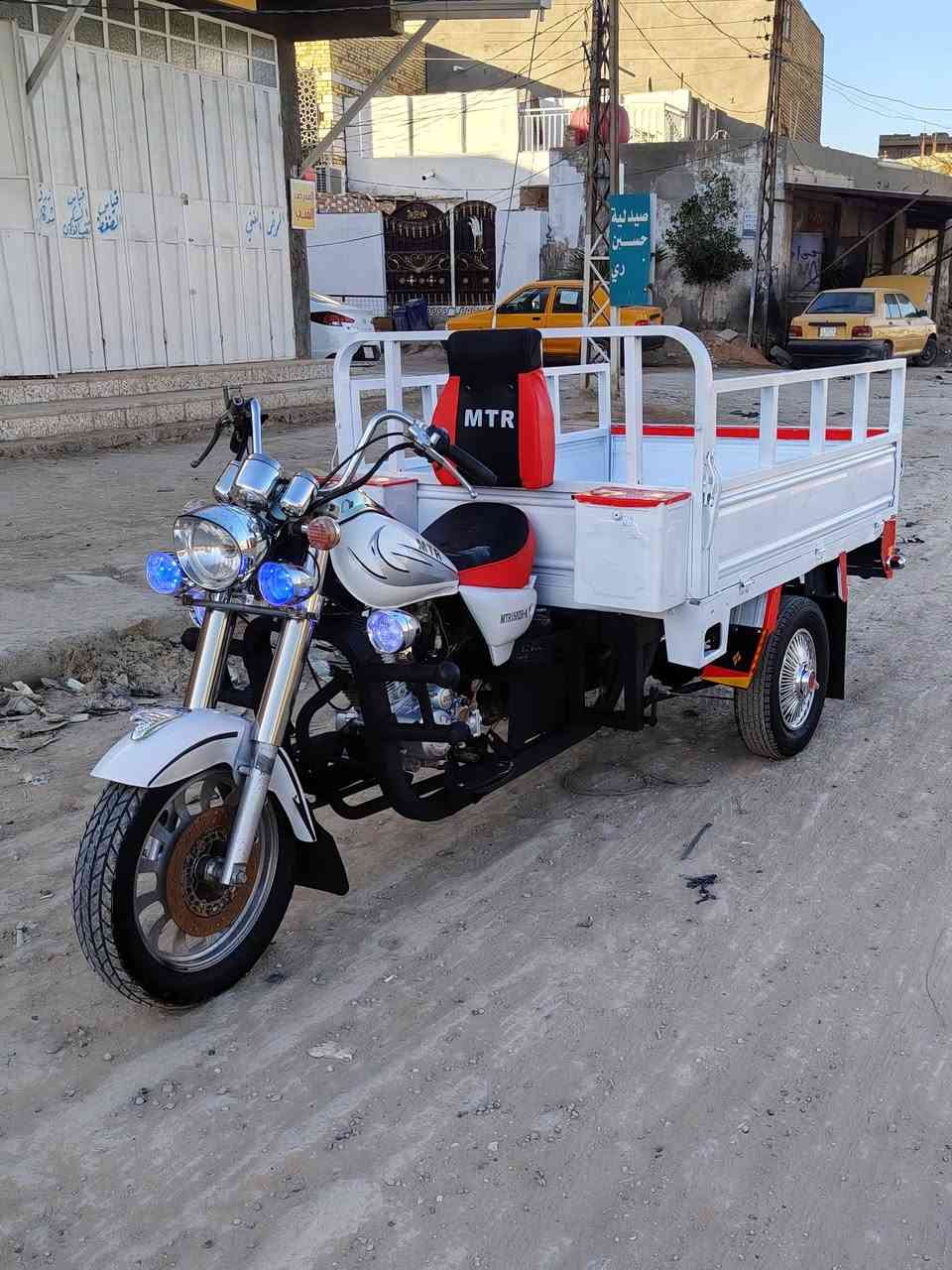 سلام عليكم ستوته للبيع أم تي آر موديل 2014 ومكينه وكير مال جمره موديل 2023 رقم ابيض الماني قادسيه مكفوله كفاله عامه شرط الفحص كهربائات كلهه شغاله دبلات شغاله ركبه وشاصي مكفولات مكينه واكير واكسن مكفولات بدي مكفول كلشي فقط مصبوغ حراري اثار جرد ورك عالي مامدكوك تخم تاير چوبلس نضافه نفس الصوره مكلف بنشر مكان ديوانيه مركز المدينه ***********
