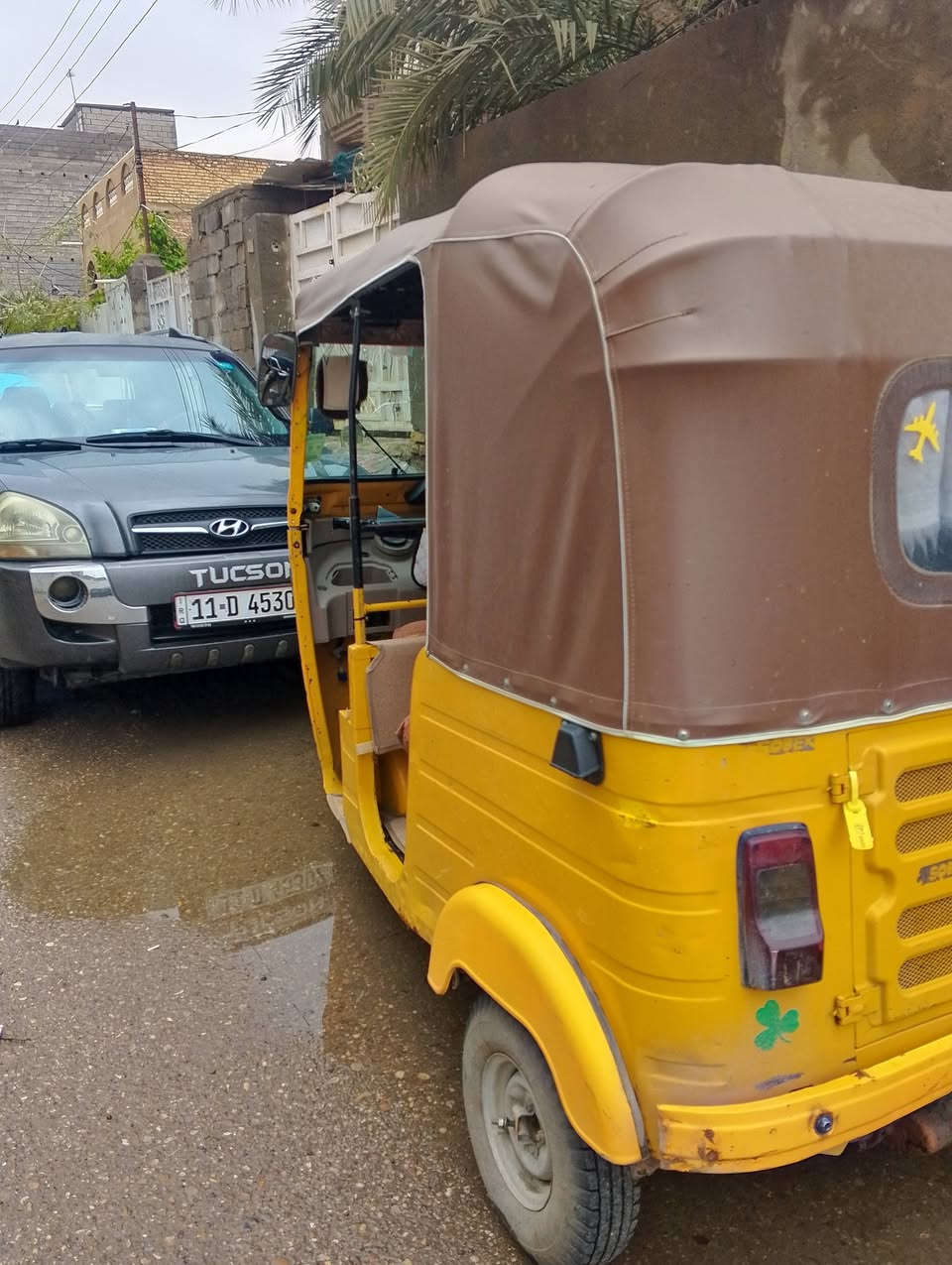 سلام عليكم ورحمة الله وبركاته تك تك 20 بيها لغد ودوس تك تك حلوة ونضيفة اكفلها تنقيص تبخير بيهة بس صوت بل درايم شفت ترايك لبغداد تروح وترجع محرك خير من الله سعره 6500 كل التفاصيل ذكرتهة مو تخابرني دكلي شبيهة عنوان ديالى بعقوبة *********** تخابرني بيك خير ودلل
