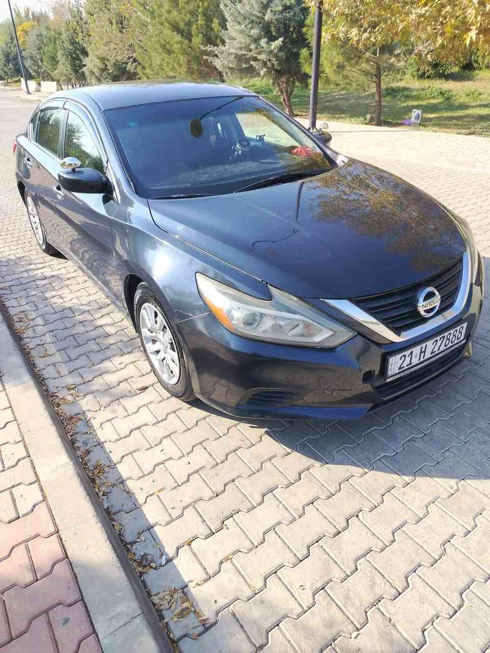 السلام عليكم نيسان التيما للبيع سياره نضيفه مال بيت مواصفات sv يعني كشن كهربا بصمه تشغيل عن بعد كامره خلفيه سياره ضرره جامرلغ خلفي عكس السايق (وقبق الجنطه فقط صبغ) رقم سليمانيه مابيه نقص برغي مكينه خير من الله تبريد تدفئه والكير مال السياره مال التما ٢٠٢٠ هوه كله نفس الشي وسيفتي ومابي كل اشكال السياره سبع نمر الاوفر موجود يعني ما  ماثر اصلن وبلعكس احسن من البلادي مكان السياره ديالى بعقوبه تقاطع القدس الرقم اتصال واتساب
***********
السعر ١٢٥ بيه مجال قليل
