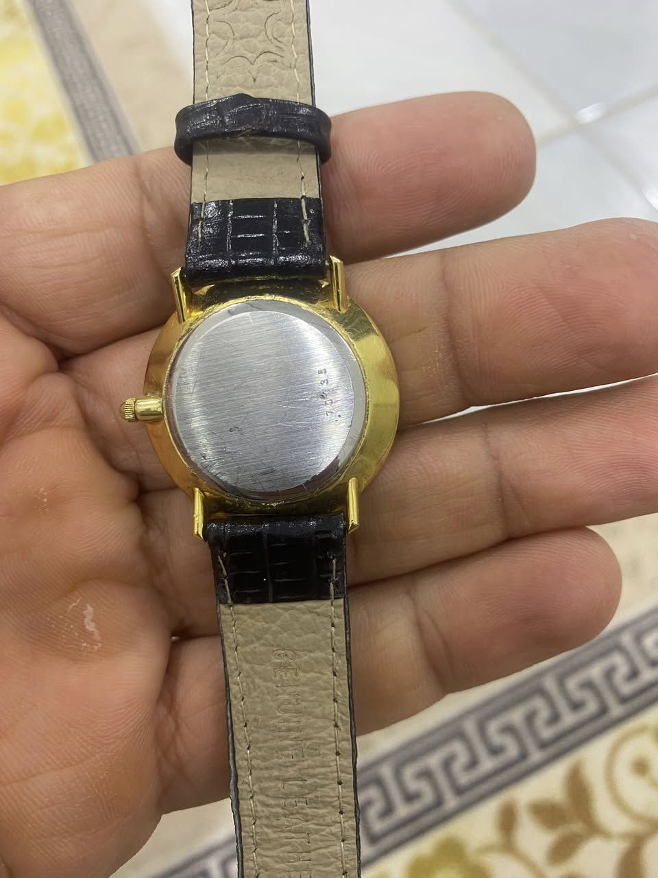 متوفر ساعه سويسري نضافه تامه 
يوجد توصيل 
تواصل خاص


**إذا كنت صاحب هذا الإعلان وتريد حذفه لأي سبب، رجاءا أرسل رسالة إلى الدعم الفني**