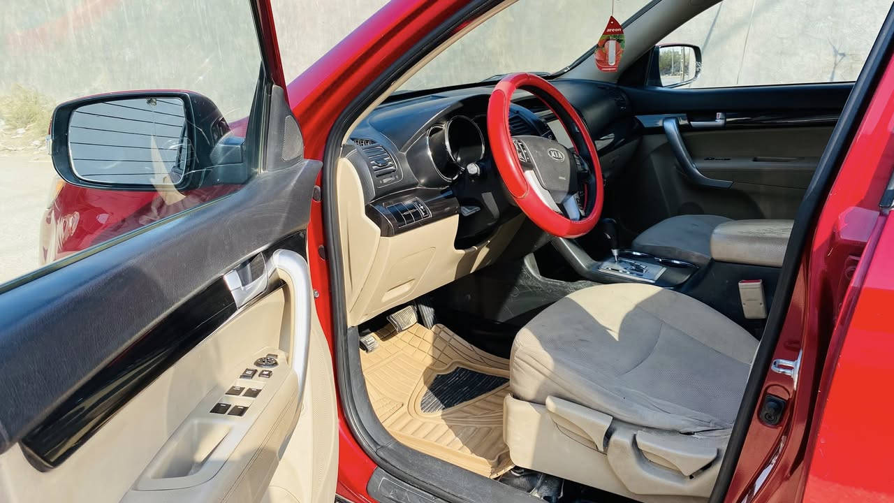 سورنتو 2012 خليجي 2400 فول كفاله عامه 3 قطع تبريد  7 راكب بصمتين سنويه لغايه 2028 بسمي رقم بغداد مشروع وطني
صدر حدايديه كامل 
تبريد تدفئه شغال
تخم تاير جديد 
السعر 168
بيه مجال قليل 
كلشي موضح صوره وفيديو 
***********
