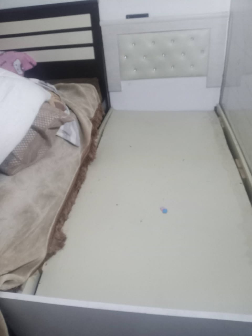 جربايه ب٢٥ اخو جديد نفر واحد مكاني 
مجمع الزيتون


**إذا كنت صاحب هذا الإعلان وتريد حذفه لأي سبب، رجاءا أرسل رسالة إلى الدعم الفني**