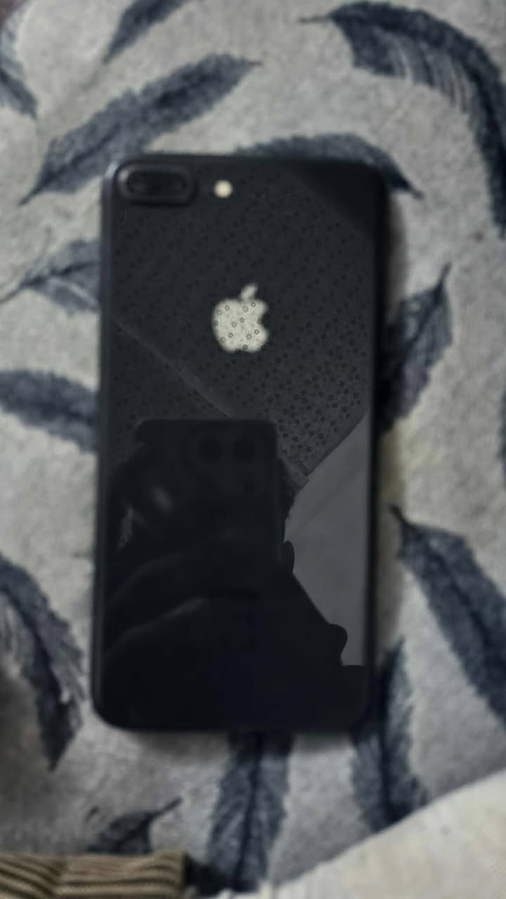 موبايل للبيع ايفون 8 بلس العنوان حي الانتصار هذا رقم التليفون
***********
