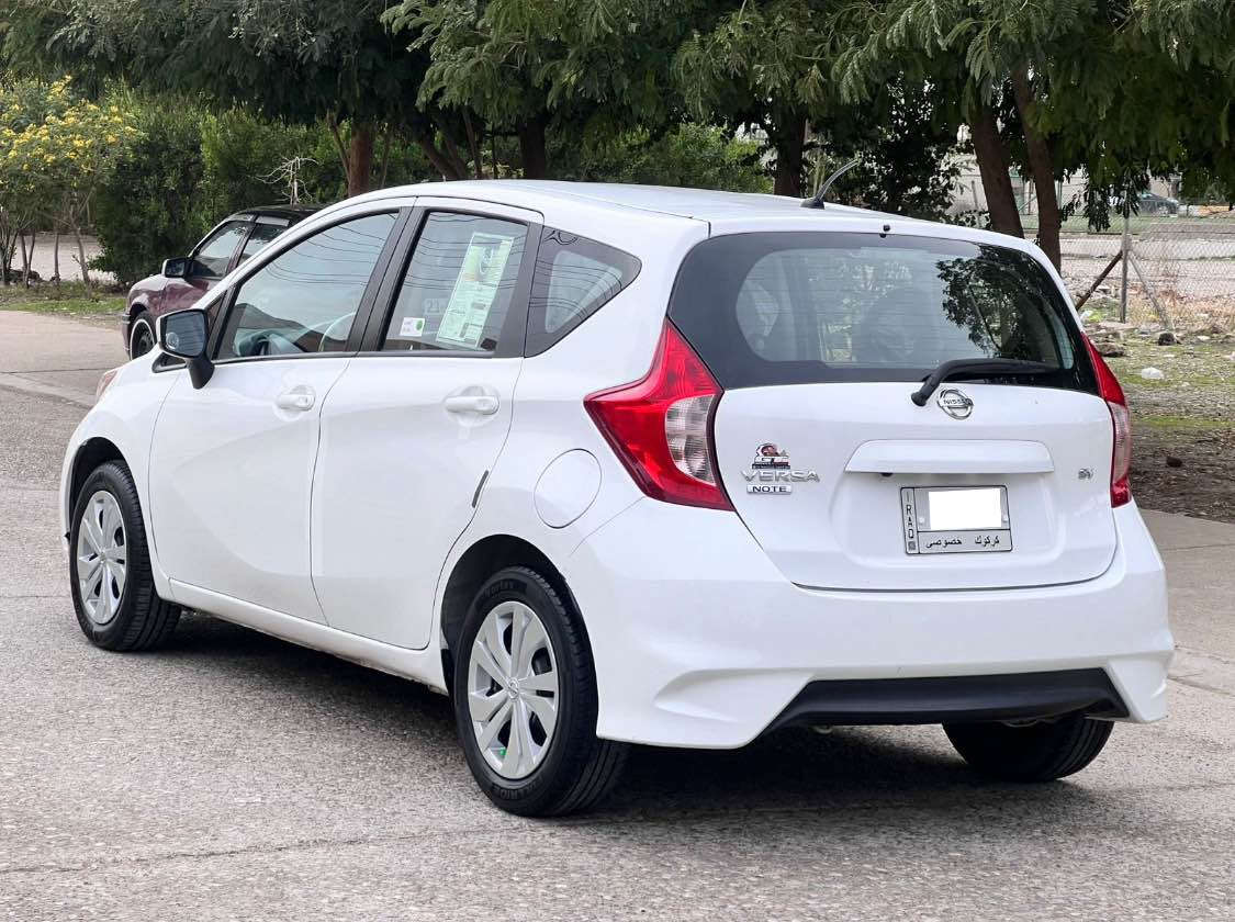 NISSAN VERSA NOTE SV
موديل 2019 لون أبيض 
للبيع فقط بدون مراوس بدون اقساط 
حجم محرك 4 سلندر 1600 
رقم كركوك مشروع وطني سنويه جديد
گير محرك بشرط لا صرف ولا بخار مامفتوح
صدر امامي خلفي جديد كهربائيات كل شغال تخم تاير جديد تبريد شغال 
مواصفات SV معروفه
تحكم ستيرن طرفين جامات كهربائي شاشه جبيره كاميره خلفيه مانع تزحلق وباقي مواصفات معروفه 

صبغ:-2 قطع جاملغ بوند بدون دواخل 

سعر:.(103).وبي مجال بصيط

رقم هاتف:.( *********** )
عنوان :.كركوك📍 كركوك, العراق
