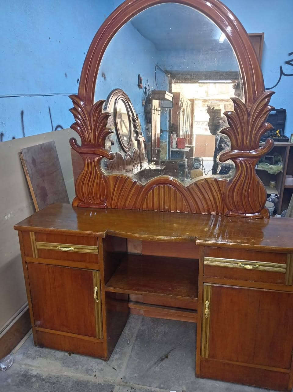 غرفه ام 6 صاج داخل وخارج سعر 450. اكو توصيل متواجد واتساب ***********
