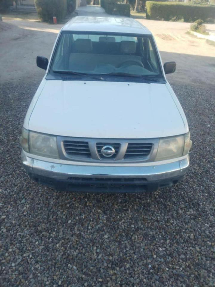 سلام عليكم نيسان  موديل 2003 مزاد وزارة الداخليه مصبوغة عام محرك بيها تنقيص قرصها موجود بمرور الانبار السعر 55 ورقه 
للاستفسار اتصال على الرقم او واتساب 
***********
