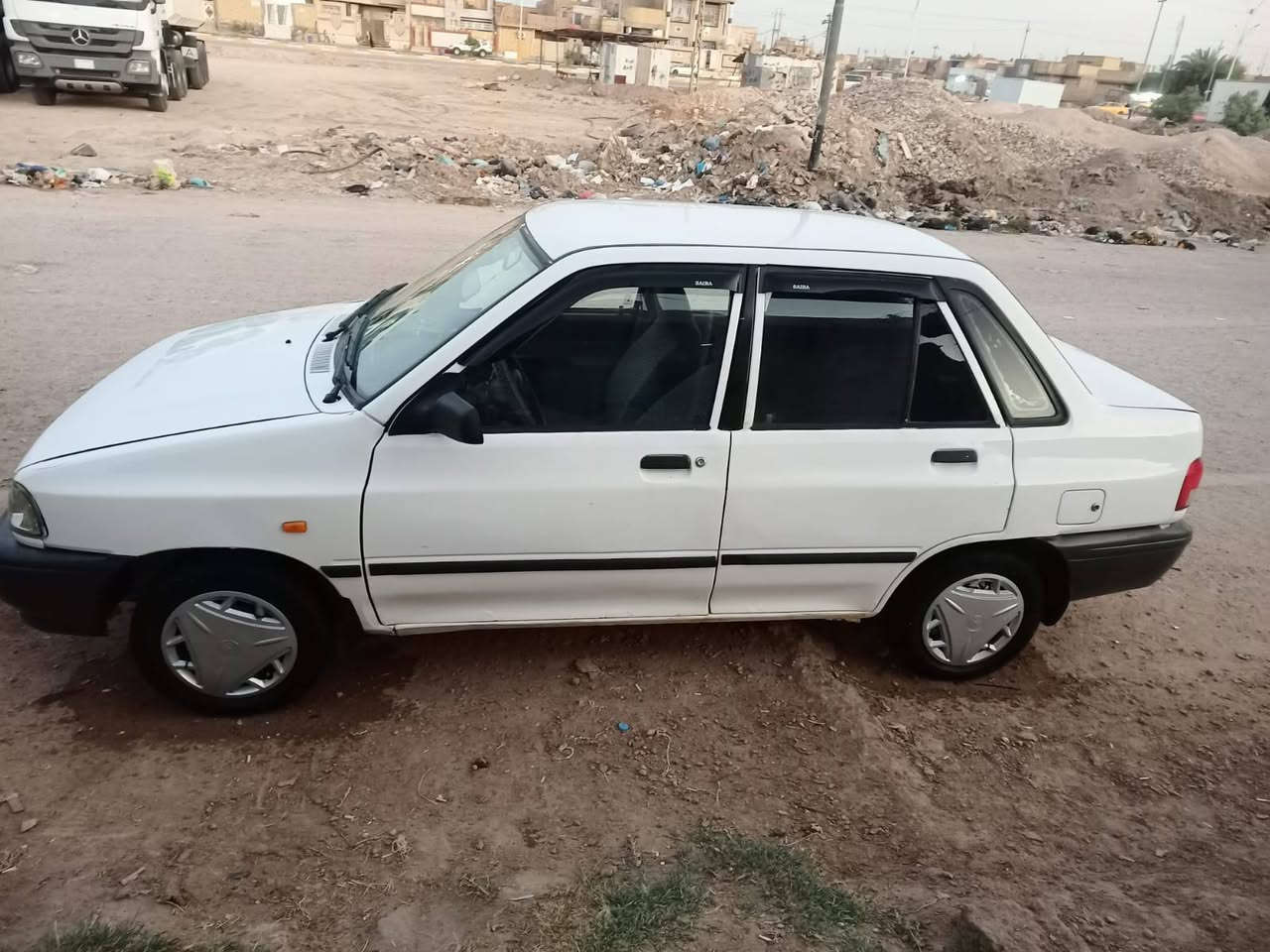 سايبا موديل 14 رقم بصرة انكليزي
هزه جديده سنويه لل31
مكينه وكير شادهن جدد بالكارتون 
تبريد منضومة كامله جديده 
حداديه امامي وخلفي قبل اسبوع نافضها 
كهربائيات كلها كامله وجديده
السعر 37 وبيها مجال بسيط 
مكان السيارة ذي قار الشطره 
الرجاء الاتصال عالرقم كوني مكلف بالنشر 
‏‪***********‬‏
