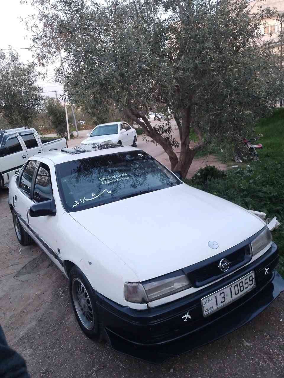 للبيع  ✨
البيع مستعجل الشرا ما بقصر معه ✨
اوبل فيكترا موديل 90 السياره على وضع الشركه ✨ 

ماتور 16 قوي واقتصادي  ✨

قير عادي ✨

مرخصه لنهايه شهر 7 /. 2026✨

الفحص أنضف من خالي قص قلبان الفحص مرفق في صور
✨
 سستم كامل 
مسجل كنود 4 جكات وكاله. مع سماعتين كنود و صب👑 1800 وط وكاله  صوت زلزال  ✨

غرفه وبطانات الشركه ✨ 

اناره مخفيه ✨

كاوشك نضيف وجديد ✨

سنتر 4 بواب شغال ✨

اربع شبابيك مَنَويل✨

جنط بي بي سي ✨

تضليل كامل حراري ✨

السياره بالصلاه على النبي 🤍 شغل سلف ومشي ✨

✨السعر : 1450  ✨ قابل للتفاوض بعد المعاينة بشئ 
 بسيط لناس الغانمه 🌹
الرقم 0788015205 خالد العيسى 🤍
السياره موجوده في اربد الصريح. ✨


**إذا كنت صاحب هذا الإعلان وتريد حذفه لأي سبب، رجاءا أرسل رسالة إلى الدعم الفني**