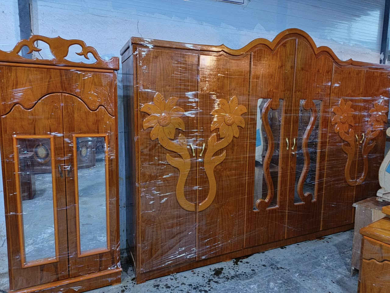 غرفه ام سته صاج خشب، تسكام السعر ٨٥٠ شغل أبو صلاح ناصريه مركز ***********
