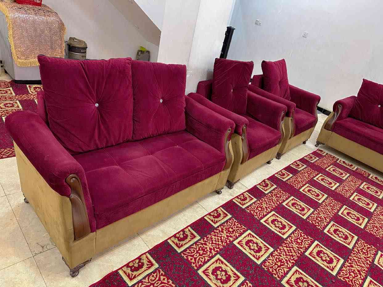 السلام عليكم تخم قنفات للبيع شغل عراقي درجه اولى توصال نضيف كلش 7 مقاعد لون مميز بسعر 275 الف وبي مجال للشراي مكاني بغداد الاعظميه التواصل خاص او  على الرقم الهاتف :

واتساب / *********** بغداد, العراق
