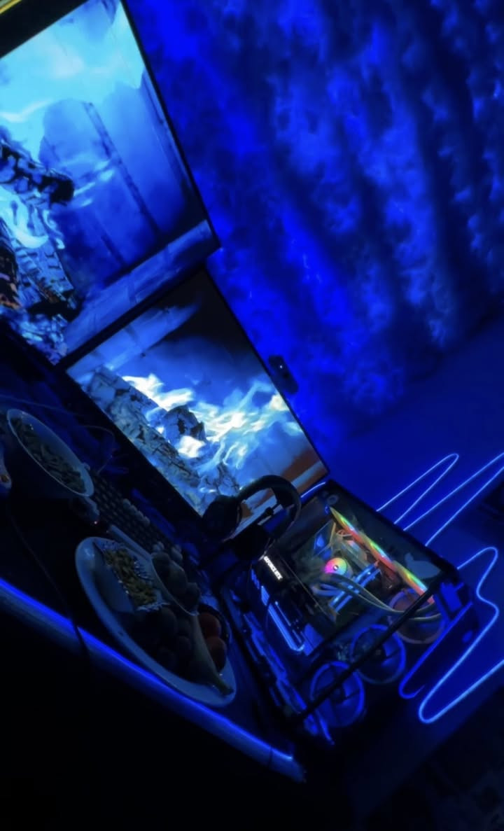 1-Core i9 10900 CPU
2-Ram- 24 GB /T.Force
3-SSD 256/HHD 1T
4-Asus Mainboard ROG STRIX
Z590-A GAMING WIFI

5-GPU- RTX 4060 8Gb Ge Force
6 Fan RGB 
Coler 3 fan RGB (DrakFlash)
NVME 1000
—
Moniter (2)
165 hz /27 / msi
144 hz /32/
—
Kebord 
Akko 
Black&Silver 5075B Plus
———
كورسيك - كاميره -هيدسيت-ماوس-سپيكر-مايك-بات ماوس ئ(ارجيبى)🎁
(***********)
950
