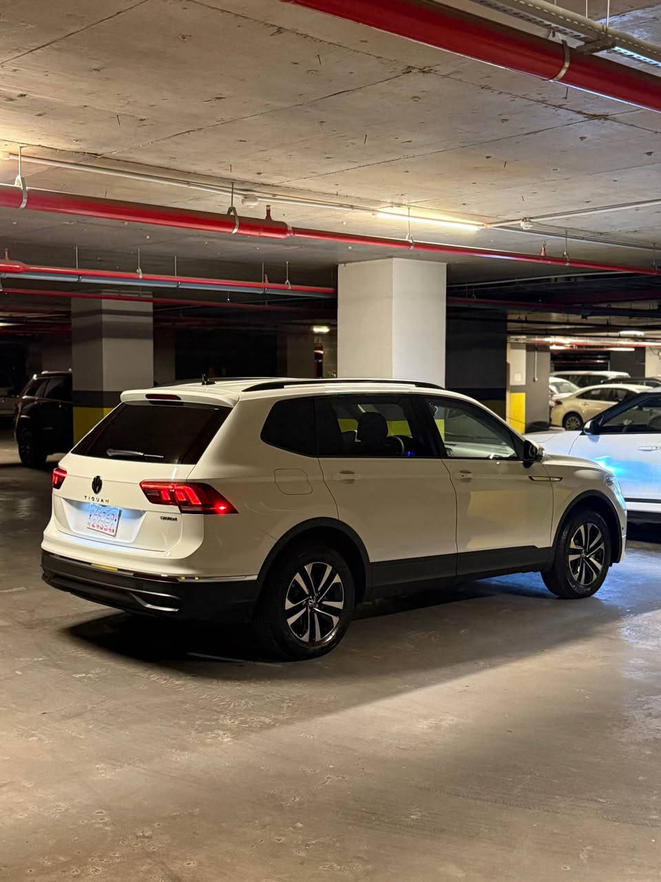 فولكس واگن تيگوان 
موديل ٢٠٢٤ 
مواصفات   Se
ربع بونت جملخ صبغ
بدون دواخل 
ايرباك سكان سستم
٩٠٠٠ الف ماشيه
سياره  دبل اكسل 
شاشه كاميرا حاسه
اوتو ستوب  بريك ههوا 
بصمه شغل بصمه باب 
كشنات هيتر 
 سعر ١٦٨
0770 151 7071 السليمانية, العراق
