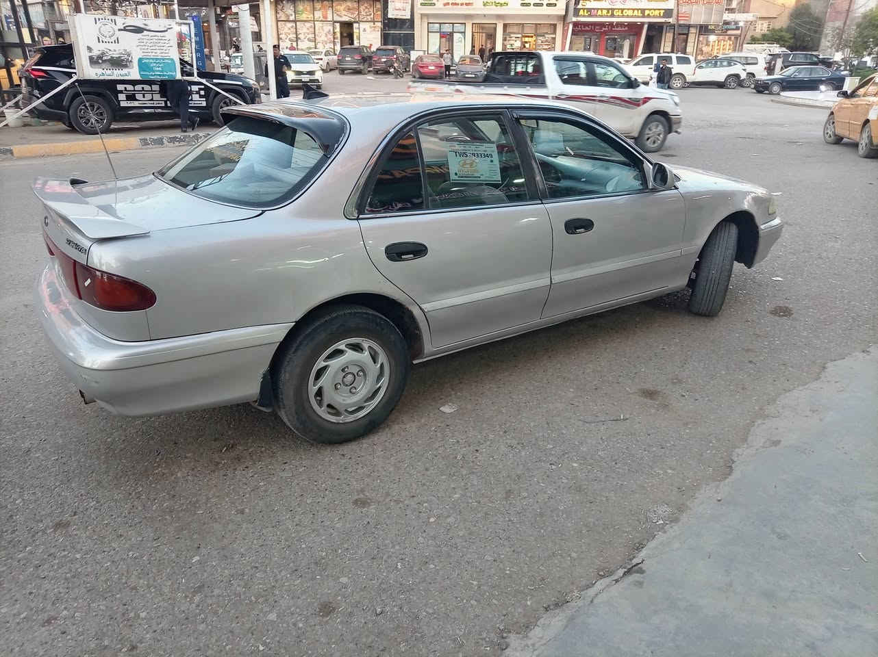 سلام عليكم
سوناتا موديل ١٩٩٤ كير عادي بأسمي تحويل ثاني يوم
كاملة مابيها اي نقص فقط نقصها التبريد
الموقع ديالى - بعقوبة 
السعر 44 وبيها مجال
للتواصل ع رقم ***********
